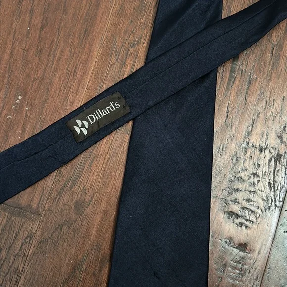 Christian Dior Navy Tie - Picture 4 of 5
